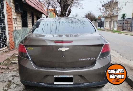 Autos - Chevrolet PRISMA LTZ 2013 GNC 200000Km - En Venta