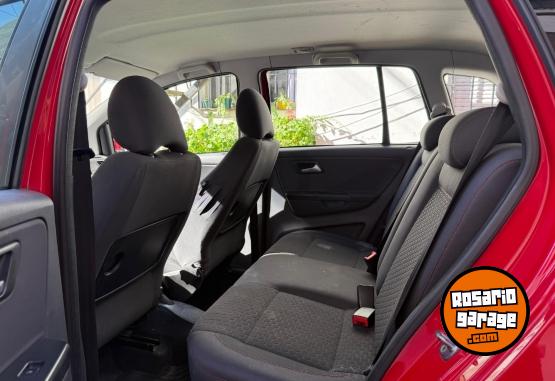 Autos - Volkswagen Suran cross 2013 Nafta 100000Km - En Venta