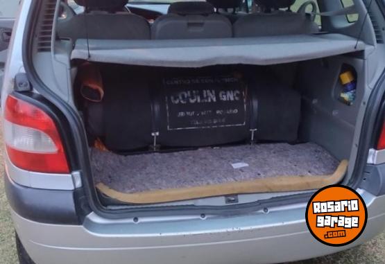 Autos - Renault Scenic 2009 GNC 219000Km - En Venta