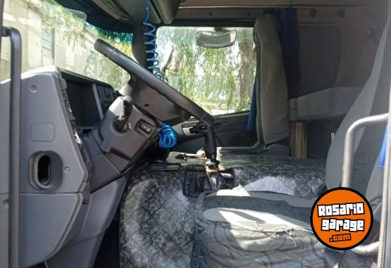 Camiones y Gr�as - SCANIA P310 - En Venta