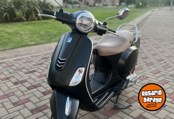 Motos - Vespa VXL 150 2024 Nafta 7200Km - En Venta