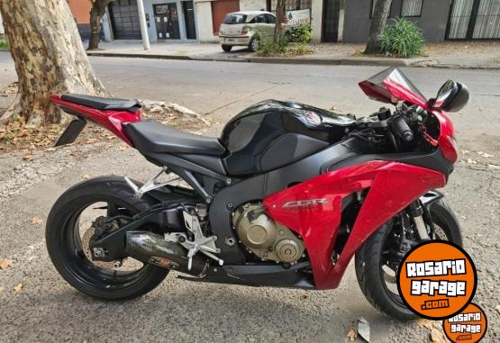 Motos - Honda CBR 1000RR 2008 Nafta 22500Km - En Venta