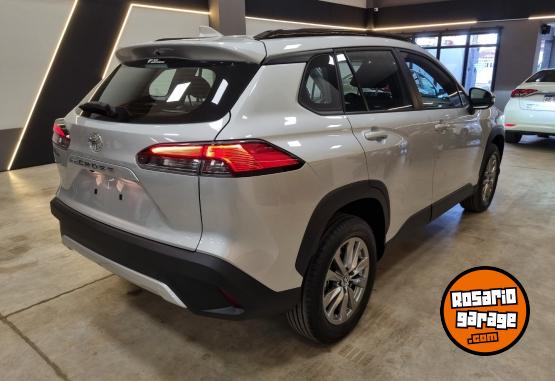 Autos - Toyota COROLLA CROSS XLI CVT 2026 Nafta 0Km - En Venta
