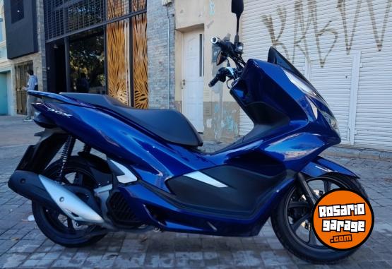Motos - Honda Pcx 150 2020 Nafta 12000Km - En Venta