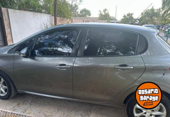Autos - Peugeot 208 - TOUCH SCREEM  2013 2013 Nafta 135000Km - En Venta