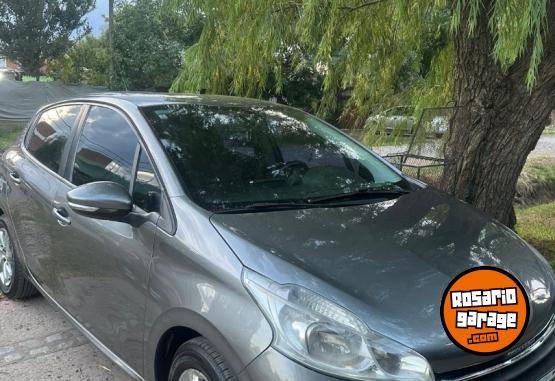 Autos - Peugeot 208 - TOUCH SCREEM  2013 2013 Nafta 135000Km - En Venta