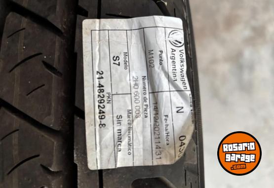 Accesorios para Autos - Cubierta Continental Cross Contact LX 245/65/17 Sin Rodar - En Venta