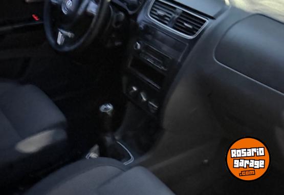 Autos - Volkswagen Suran 2011 GNC 135000Km - En Venta