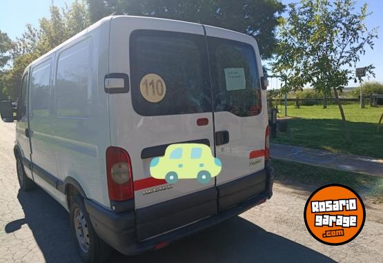Utilitarios - Renault Master 2012 Diesel 285000Km - En Venta