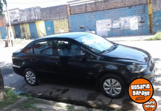 Autos - Volkswagen Voyage 2013 GNC 300000Km - En Venta