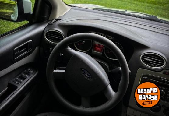 Autos - Ford FOCUS EXE TREND 1.6 2012 Nafta 127000Km - En Venta