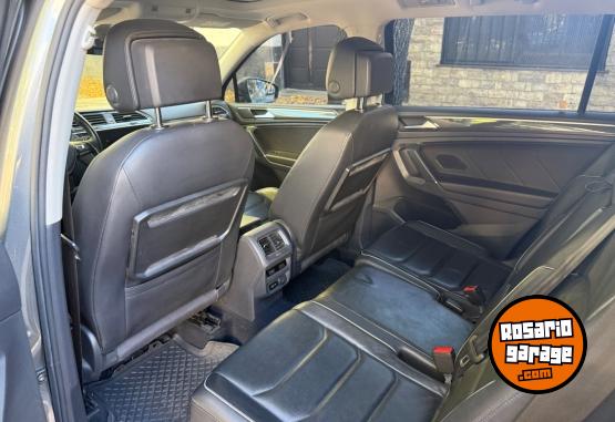 Camionetas - Volkswagen Tiguan Highline 2019 Nafta 110000Km - En Venta