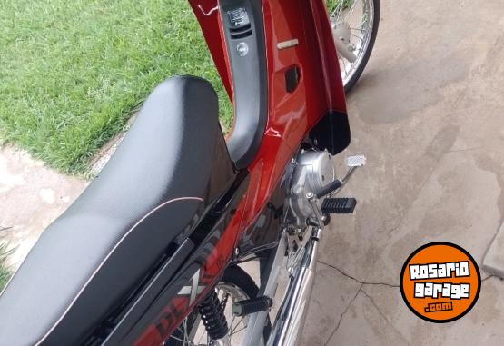 Motos - Motomel Deluxe 2019 Nafta 12000Km - En Venta