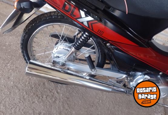 Motos - Motomel Deluxe 2019 Nafta 12000Km - En Venta