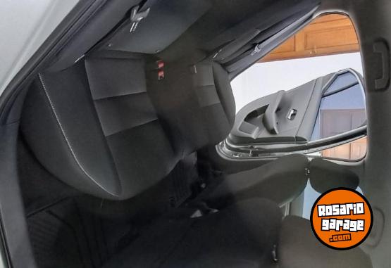 Autos - Nissan Advance cvt 2022 Nafta 90000Km - En Venta