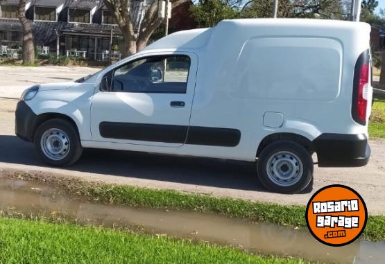 Utilitarios - Fiat Fiorino 2025 Nafta 16000Km - En Venta