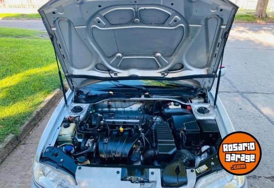 Autos - Peugeot 306 2000 Nafta 150000Km - En Venta