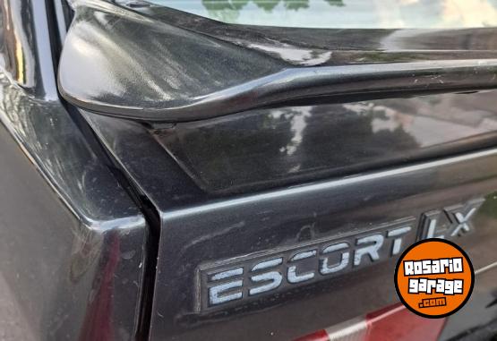 Autos - Ford Escort ELX 1.6 1993 Nafta 220000Km - En Venta