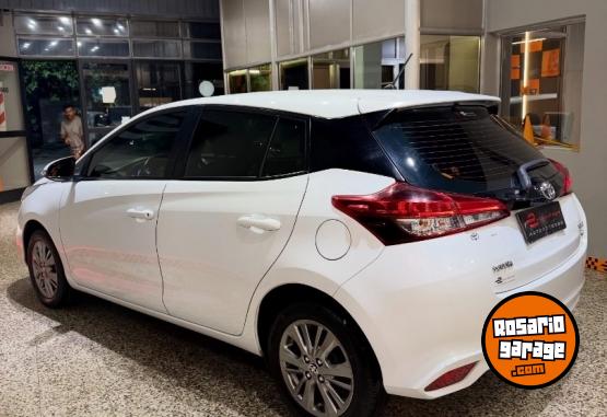 Autos - Toyota Yaris XLS 2021 Nafta 58000Km - En Venta
