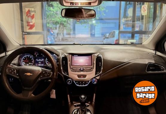Autos - Chevrolet CRUZE LT 2023 Nafta 40000Km - En Venta