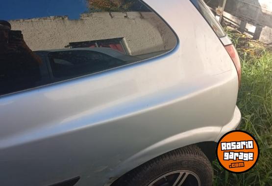 Autos - Suzuki Fun 2007 Nafta 111111Km - En Venta