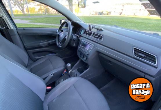 Autos - Volkswagen Voyage Trendline 2017 Nafta 68000Km - En Venta