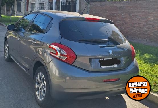Autos - Peugeot 208 2015 Nafta 79500Km - En Venta