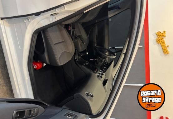 Autos - Peugeot 308 2016 Nafta 71000Km - En Venta