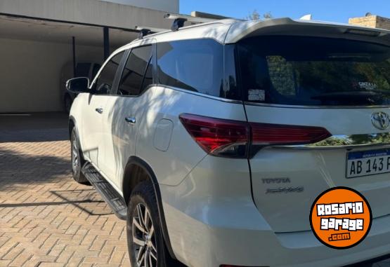 Camionetas - Toyota SW4 2017 Diesel 178000Km - En Venta