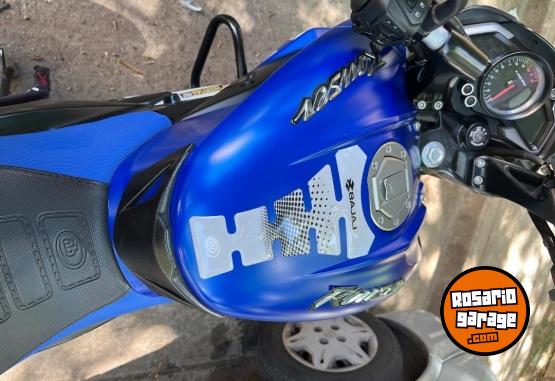 Motos - Bajaj Ns 200 2023 Nafta 9300Km - En Venta