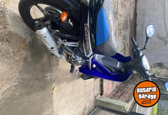 Motos - Yamaha New cripton 2017 Nafta 20000Km - En Venta