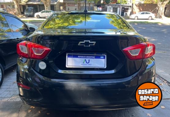 Autos - Chevrolet Cruze Midnight 2022 Nafta 200000Km - En Venta