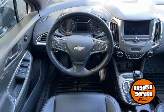 Autos - Chevrolet Cruze Midnight 2022 Nafta 200000Km - En Venta