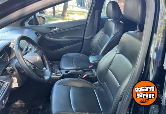 Autos - Chevrolet Cruze Midnight 2022 Nafta 200000Km - En Venta