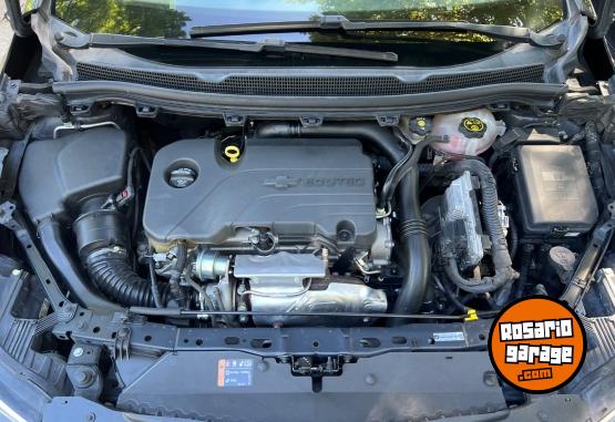 Autos - Chevrolet Cruze Midnight 2022 Nafta 200000Km - En Venta