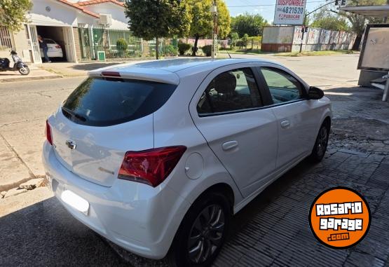 Autos - Chevrolet Onix 2022 Nafta 42000Km - En Venta