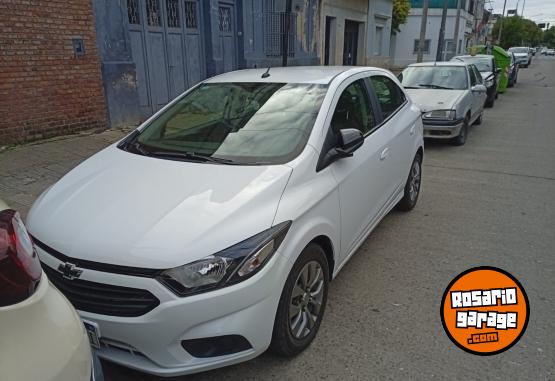 Autos - Chevrolet Onix 2022 Nafta 42000Km - En Venta