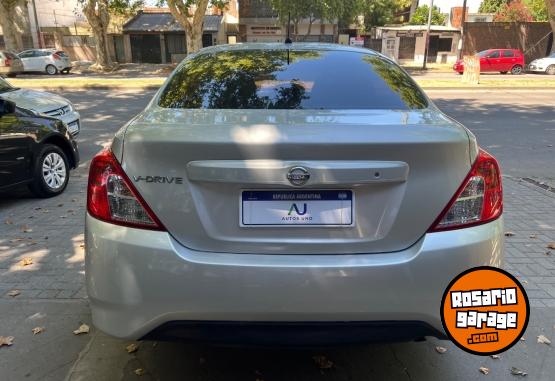 Autos - Nissan Versa VDrive 2021 Nafta 100000Km - En Venta