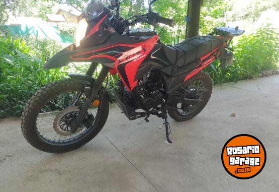 Motos - Gilera SMX Adventure 200 cc 2024 Nafta 10000Km - En Venta
