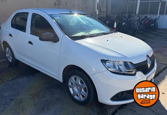 Autos - Renault Logan 2019 Nafta 90000Km - En Venta