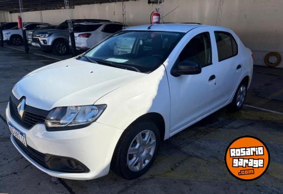 Autos - Renault Logan 2019 Nafta 90000Km - En Venta