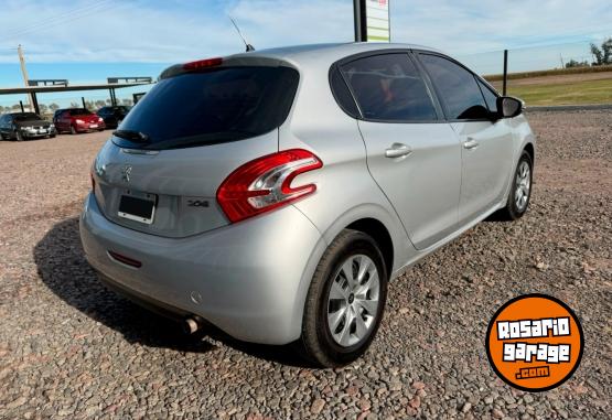 Autos - Peugeot 208 Active 2012 Nafta 140000Km - En Venta