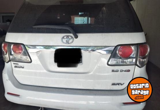 Camionetas - Toyota - HILUX SW 4 SRV 2012 Diesel 212000Km - En Venta