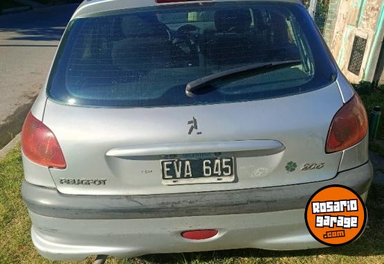 Autos - Peugeot 206 D 2005 Diesel 280000Km - En Venta