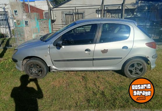 Autos - Peugeot 206 D 2005 Diesel 280000Km - En Venta