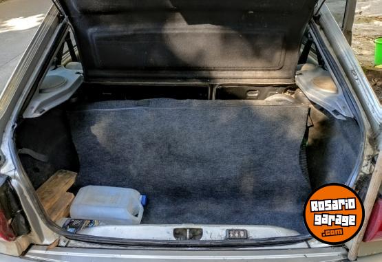 Autos - Ford Escort LX 1999 GNC 76497Km - En Venta