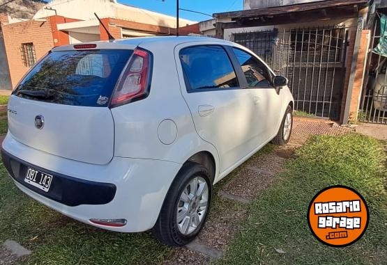 Autos - Fiat Punto 1.4 Atracttive 2014 Nafta 117000Km - En Venta