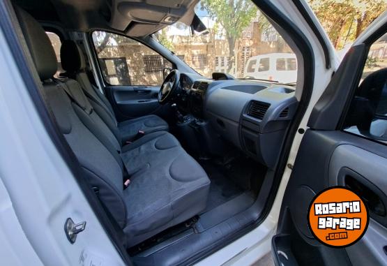 Utilitarios - Peugeot Expert 2011 Diesel 172000Km - En Venta