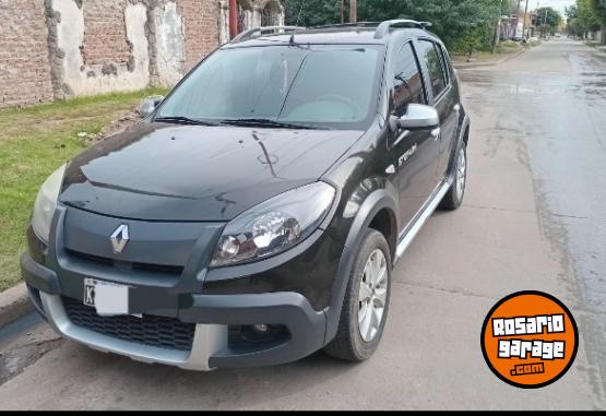 Autos - Renault Sandero spteway 2011 Nafta 120000Km - En Venta
