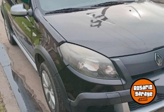 Autos - Renault Sandero spteway 2011 Nafta 120000Km - En Venta